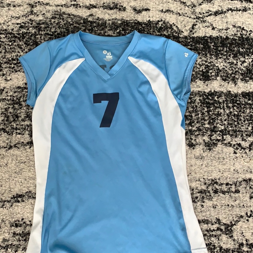 Jersey. Carolina blue ladies small.